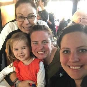 Meet your Posher, Marie